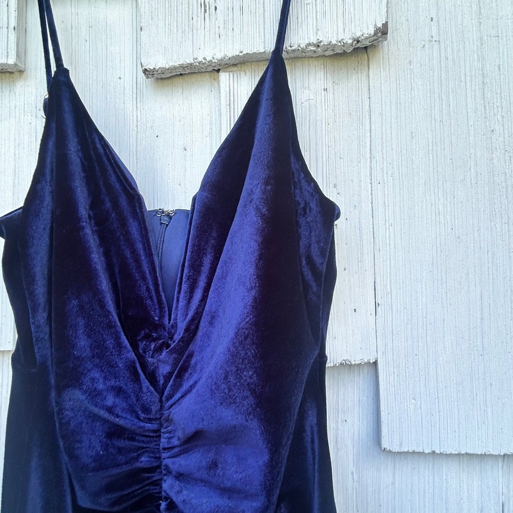 Lulus Stunning Invitation Navy Velvet Ruched‎ Sleeveless Maxi Dress Navy Blue M - Picture 4 of 11